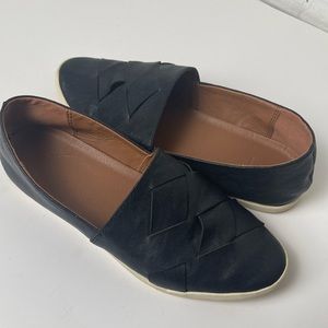 Frye Woman’s Black Flats Shoes Size 7M